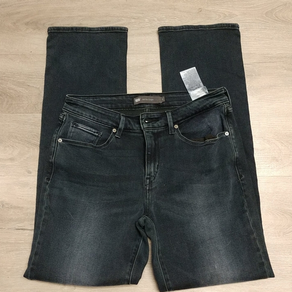 Women's Levi's mid-rise straight size 8 - Picture 1 of 2